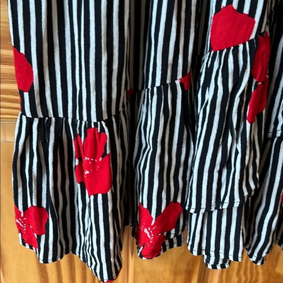 Madewell Blue and White Pleated Dress with Puff Sleeves - Size 10 - Picture 6 of 14